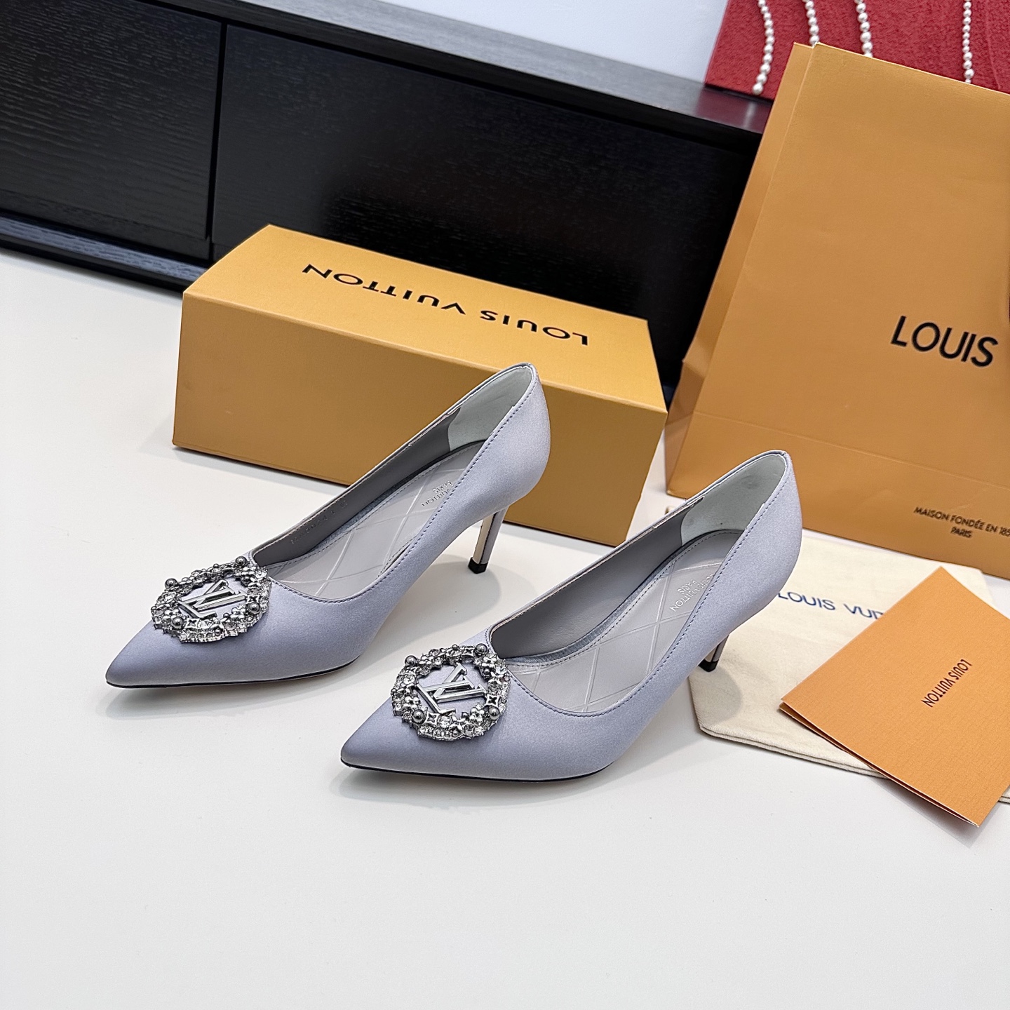 Women's high heels